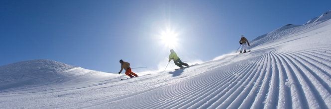 Skiing holiday incl. a 6-day Super-Ski-Pass (including glacier)